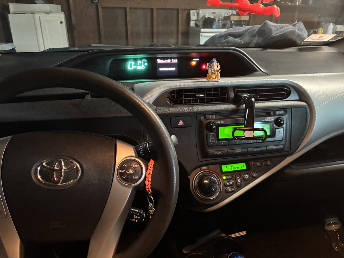 2012 TOYOTA Prius C