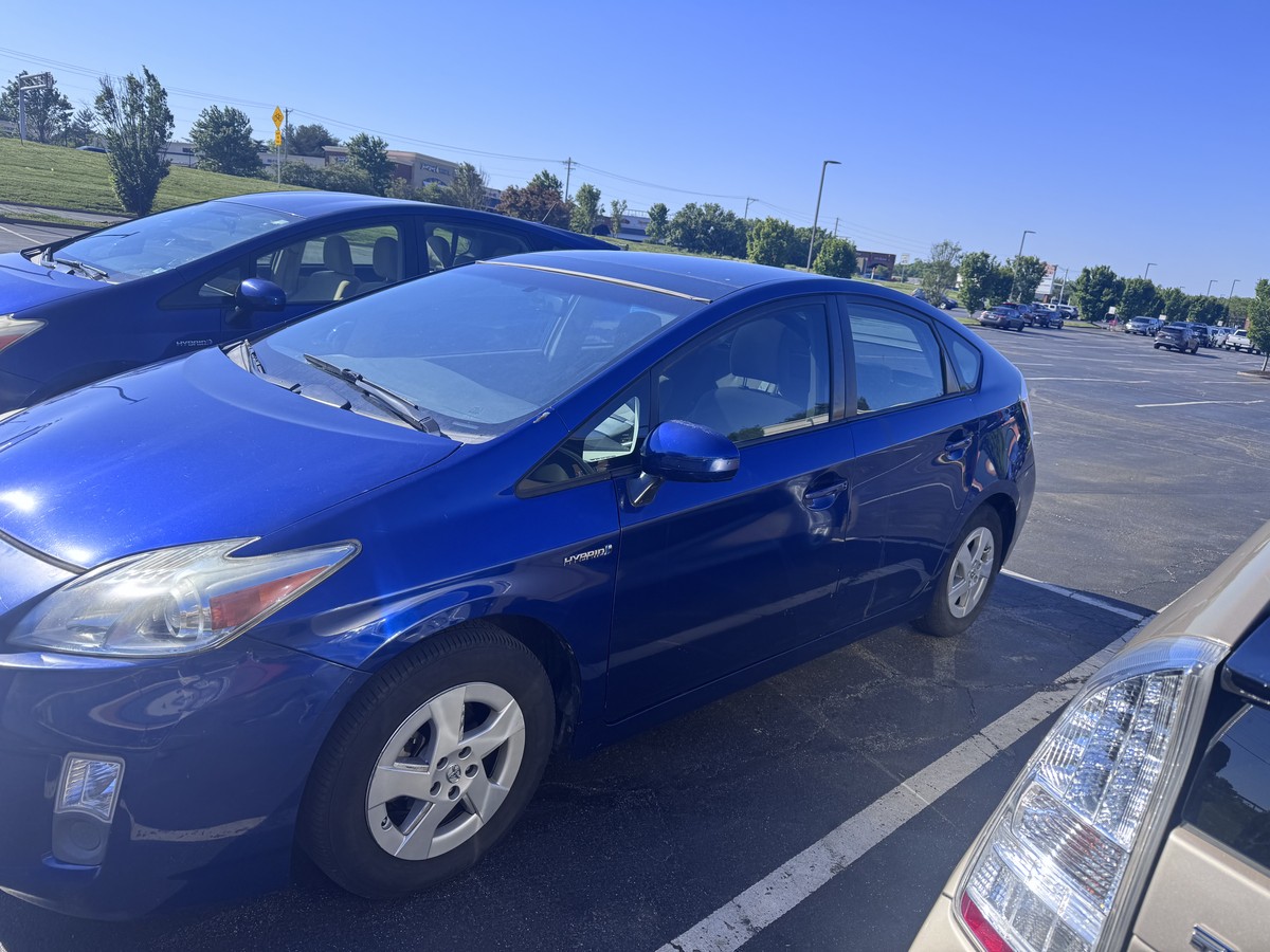 2010 TOYOTA Prius