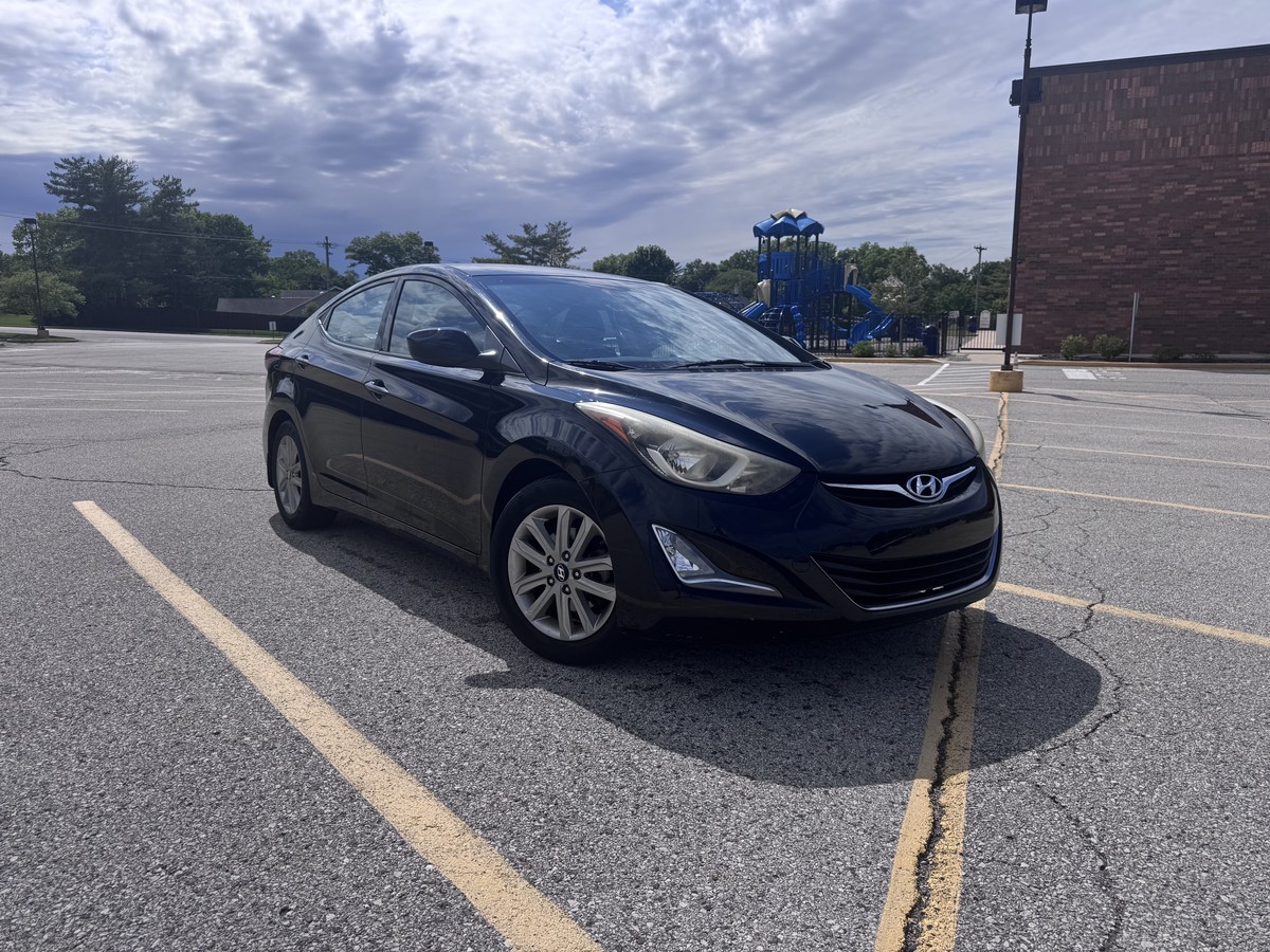 2015 HYUNDAI Elantra